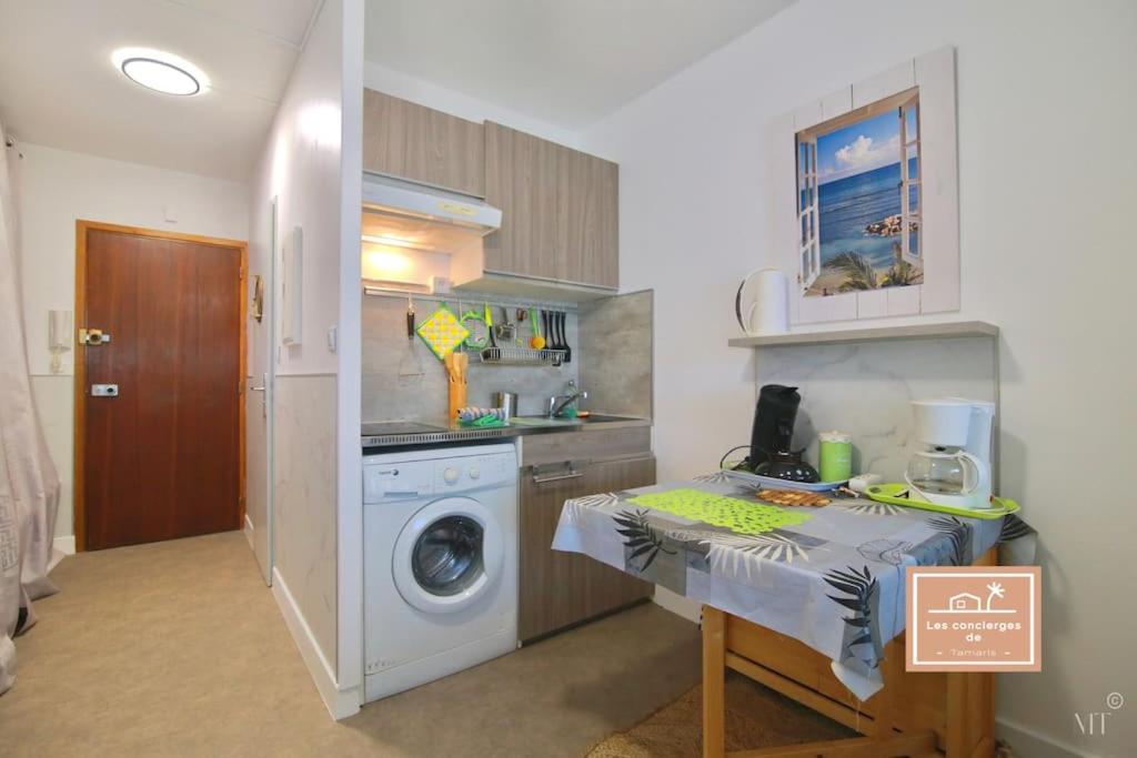 Le Titanic Apartment La Seyne-sur-Mer Bagian luar foto